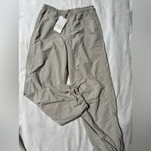 Zara parachute pants size small nwt